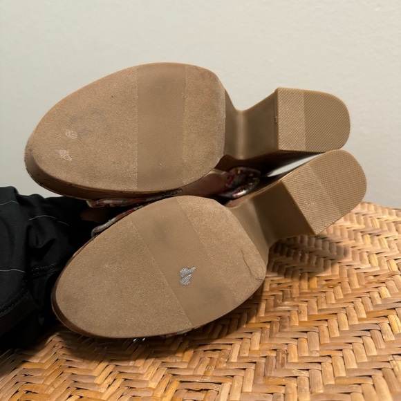 Report Floral Platform Chunky Heel Sandals Size 8 - Picture 3 of 12